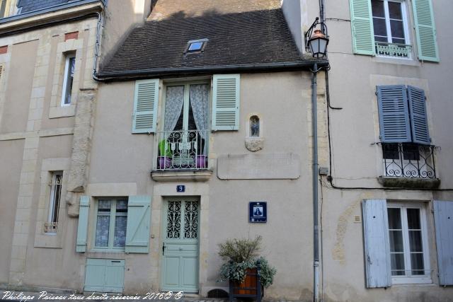 La Maison de Maître Adam un poète du Nivernais