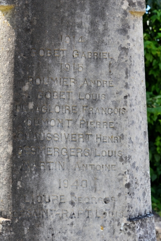 Monument aux morts d'Ourouër-aux-Amognes