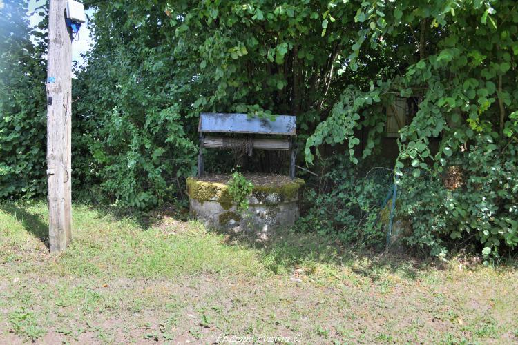 Puits du hameau de Ligny un beau patrimoine