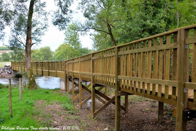 Passerelle de Marcy Nièvre Passion