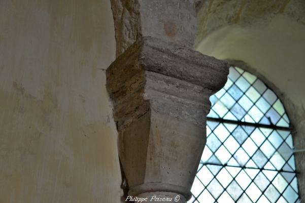 Intérieur de l'église de Pazy