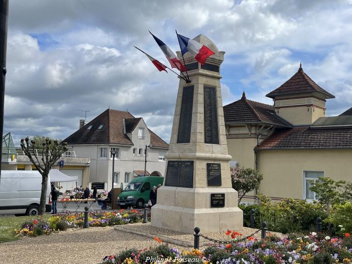 Monument aux morts de Fourchambault