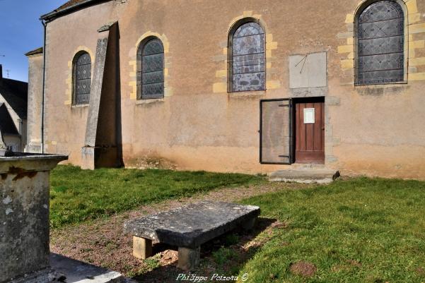 pierre des morts d'aunay en Bazois