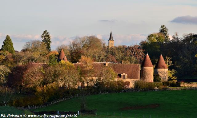 Le village Arthel Nièvre Passion