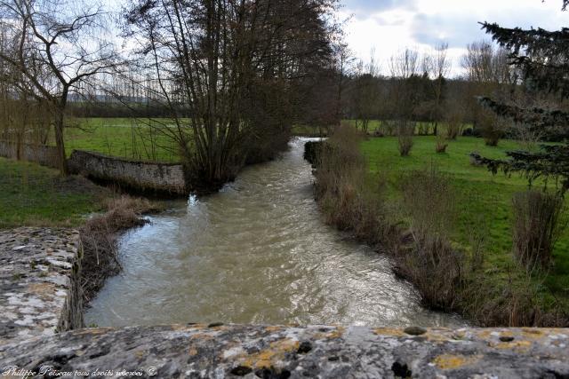 Un pont de Corvol l'Orgueilleux