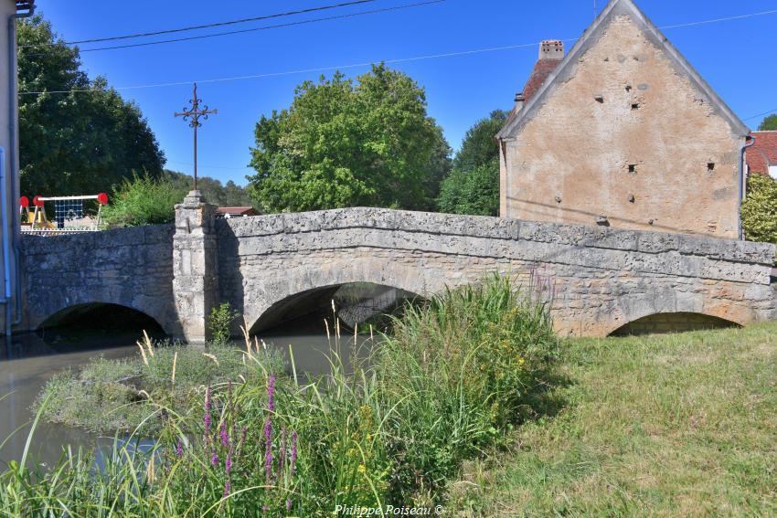 pont des trois arches de Corvol l’Orgueilleux