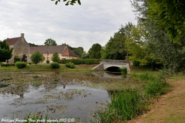 Pont de Garchy un beau patrimoine des ponts et chaussées