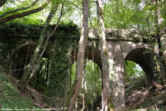 Le pont des Trois Gueules Nièvre Passion