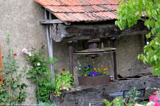 Pressoir dans le village de Maré