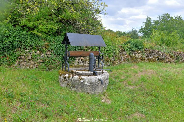 Pompe et puits de l'Hôpitot