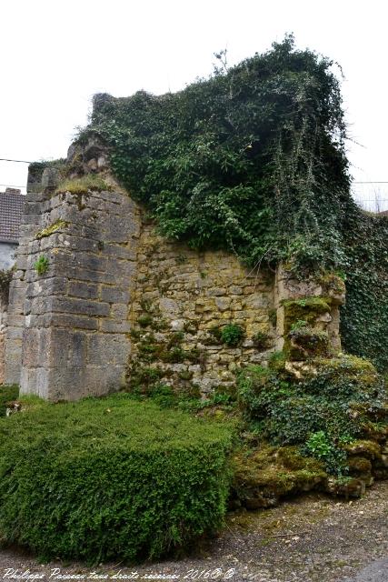 Ancienne église de Asnan