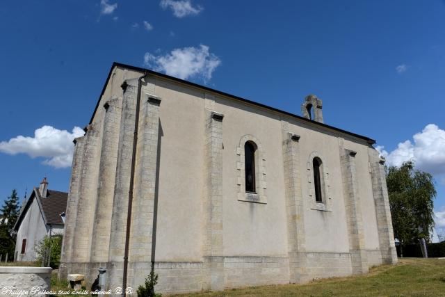 Le temple de Saint Andelain