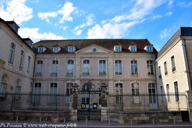 Sous préfecture de Clamecy un beau patrimoine