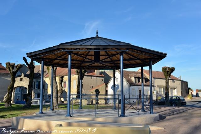 Kiosque à Saint-Pierre-le-Moutier