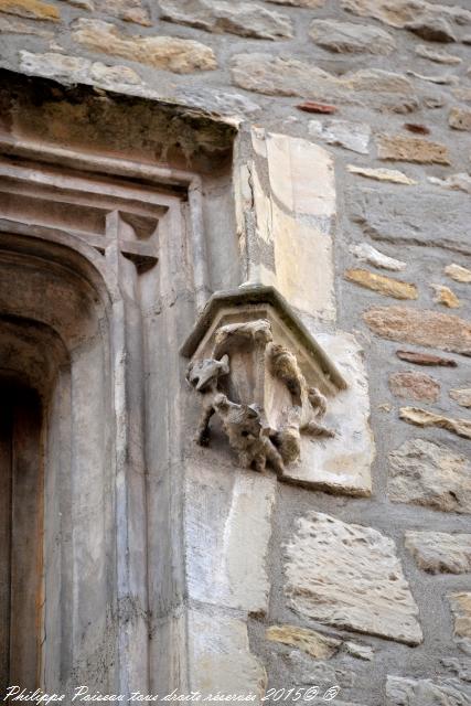 Maison ancienne de Saint Pierre Le Moutier Nièvre Passion