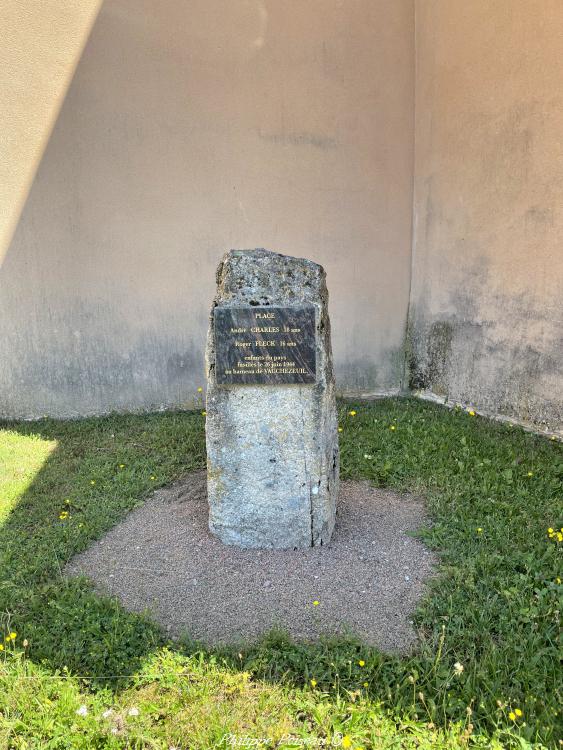 Stèle d’André-Charles Roger-Fleck un hommage