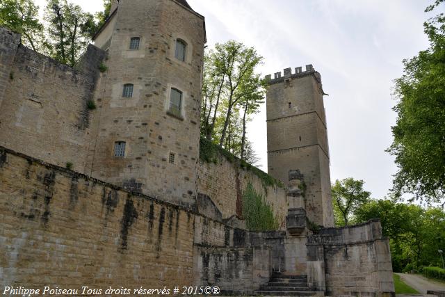 Château de Montbard une remarquable forteresse