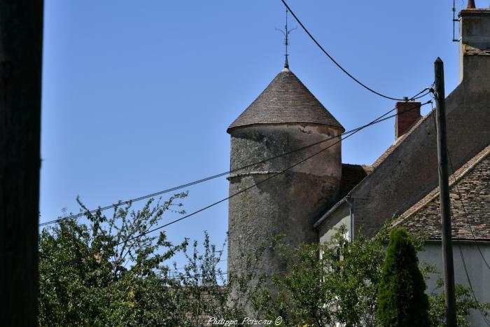 Ancienne maison forte de Cervon