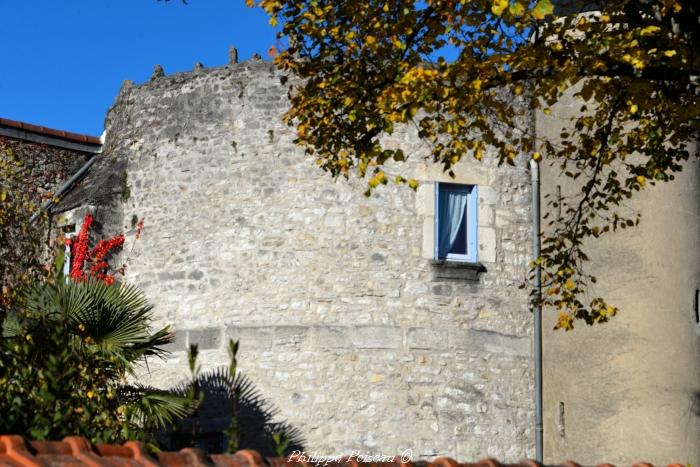 Ancienne Tour de La-Charité-Sur-Loire