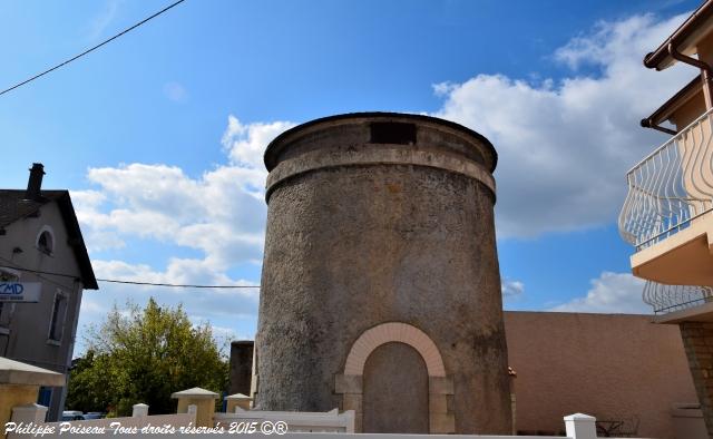 Ancien château d’eau de Fourchambault un beau patrimoine