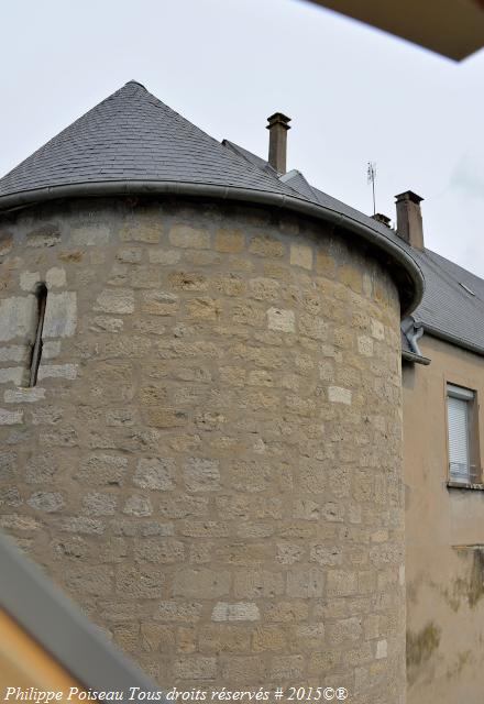 Tour de l'ancien Château de Prémery