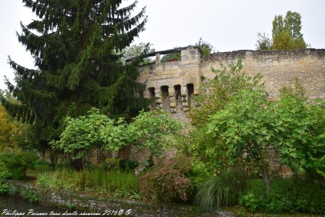 Les Remparts de la ville de Nevers