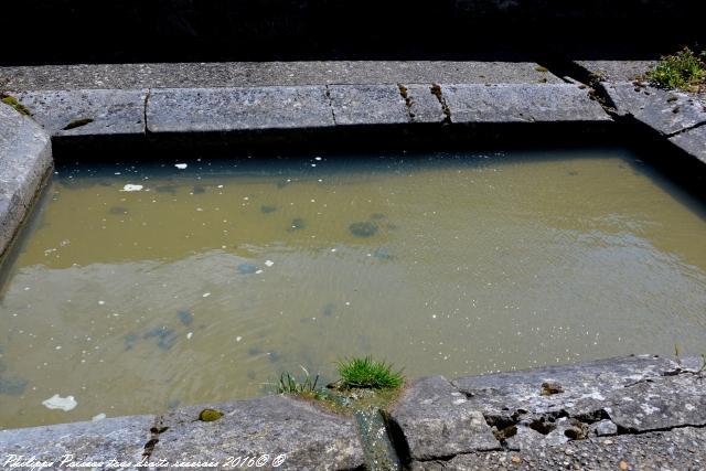 Lavoir de "Les Pierrets"