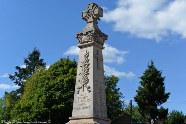 Monument aux morts de Villapourçon Nièvre Passion