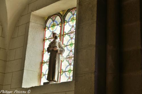 Intérieur de l'Église de Glux en Glenne Nièvre Passion