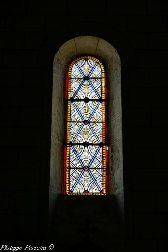 Intérieur de l'Église de Glux en Glenne Nièvre Passion