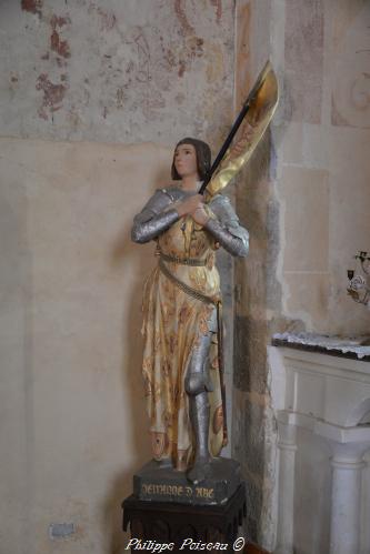 Intérieur de l'église de Verneuil Nièvre Passion