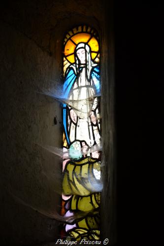 Intérieur de l'église de Verneuil Nièvre Passion