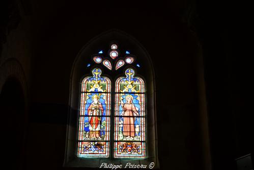 Intérieur de l'église de Verneuil Nièvre Passion