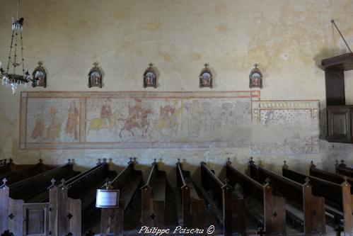 Intérieur de l'église de Verneuil Nièvre Passion