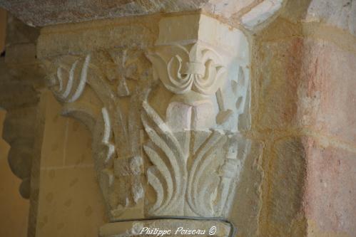 Intérieur de l'église de Verneuil Nièvre Passion