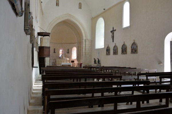 Église de Narcy vue de l'intérieur Nièvre Passion