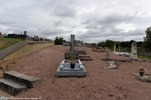 Tombe en mémoire des victimes de l'Émeraude